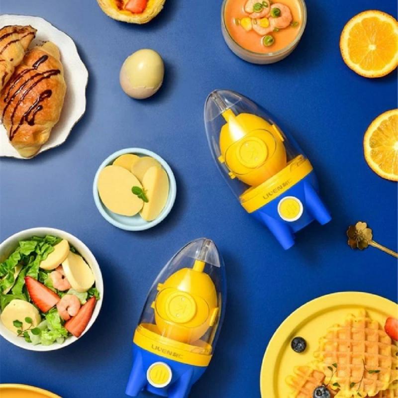 Cheapest Egg Yolk Shaker Egg Scrambler Gadget Manual Mixing Golden Whisk Eggs Spin Maker Puller Baking Tools Kitchen Accessories