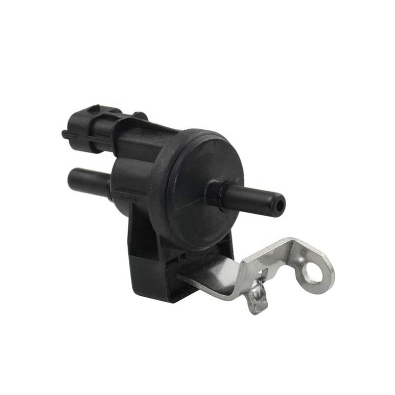 Vapor Canister Purge Solenoid Valve 12611801 214-16856, CP479, 911079 for BUICK CADILLAC CHEVROLET GMC PONTIAC SATURN SUZUKI