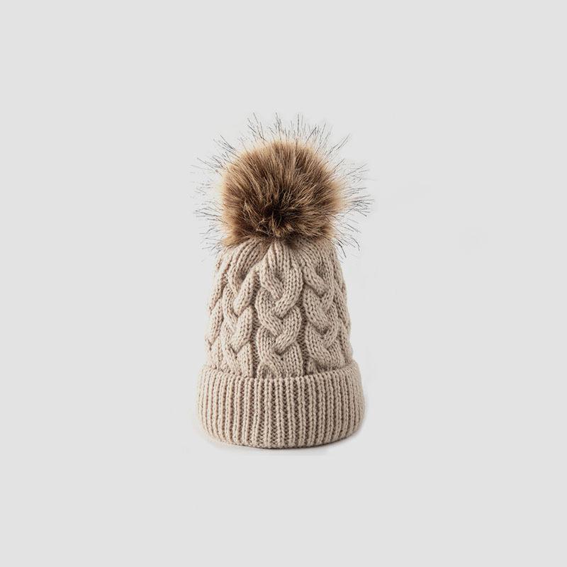 Europe, America, autumn and winter baby wool hat flanged single layer, solid color hairball twist children's knitted hat, spot supply