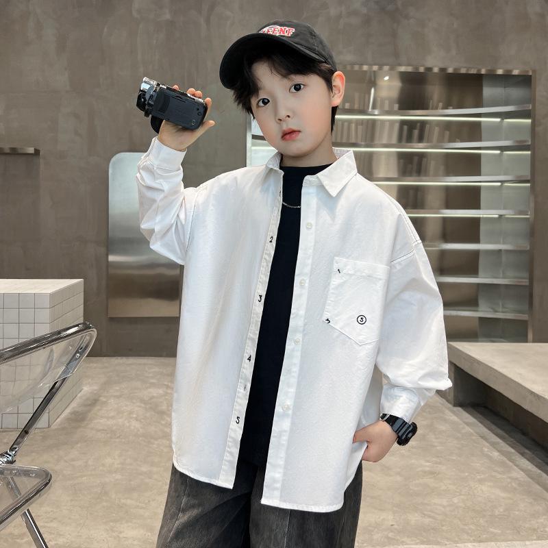 

2025 Рубашка однотонная для мальчиков с вышивкой на кармане - Универсальный осенне-весенний стиль для детей More than 1000 pieces