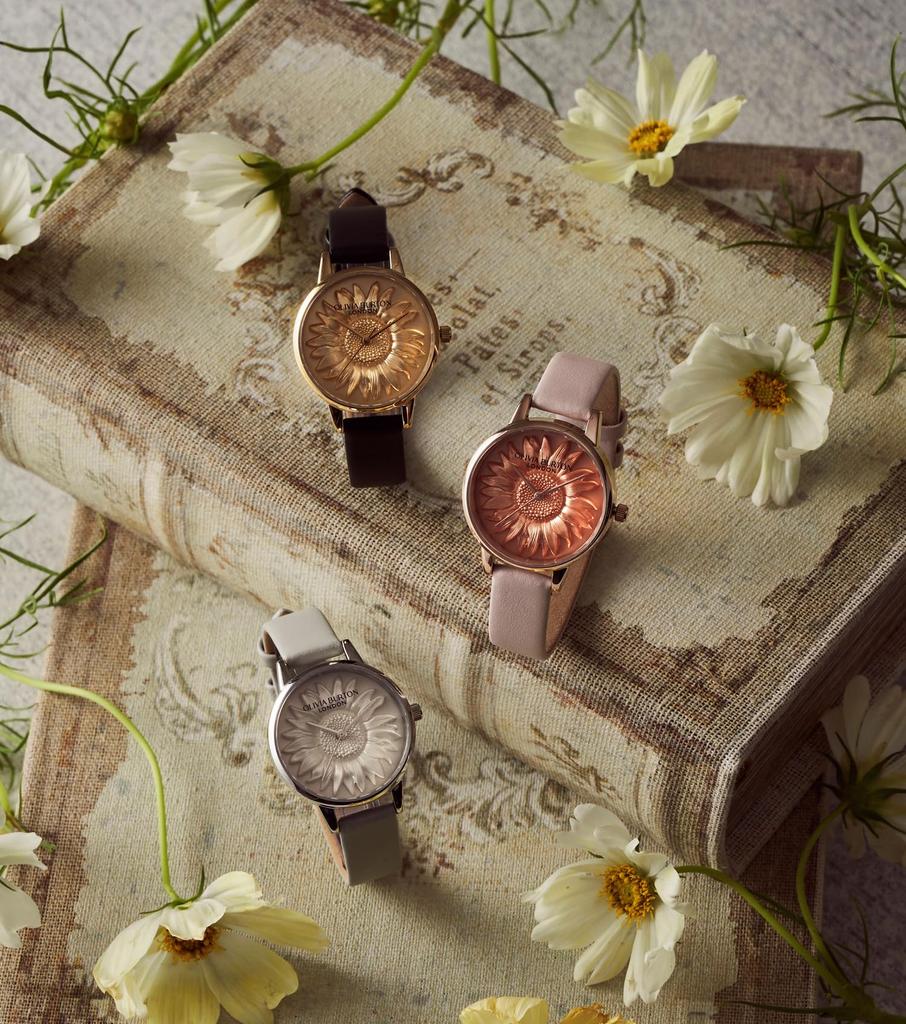 Authorized Dealer Olivia Burton Watch 24000223 3D Flower Midi Silver White Earl Grey Leather [OLIVIA BURTON] Women's