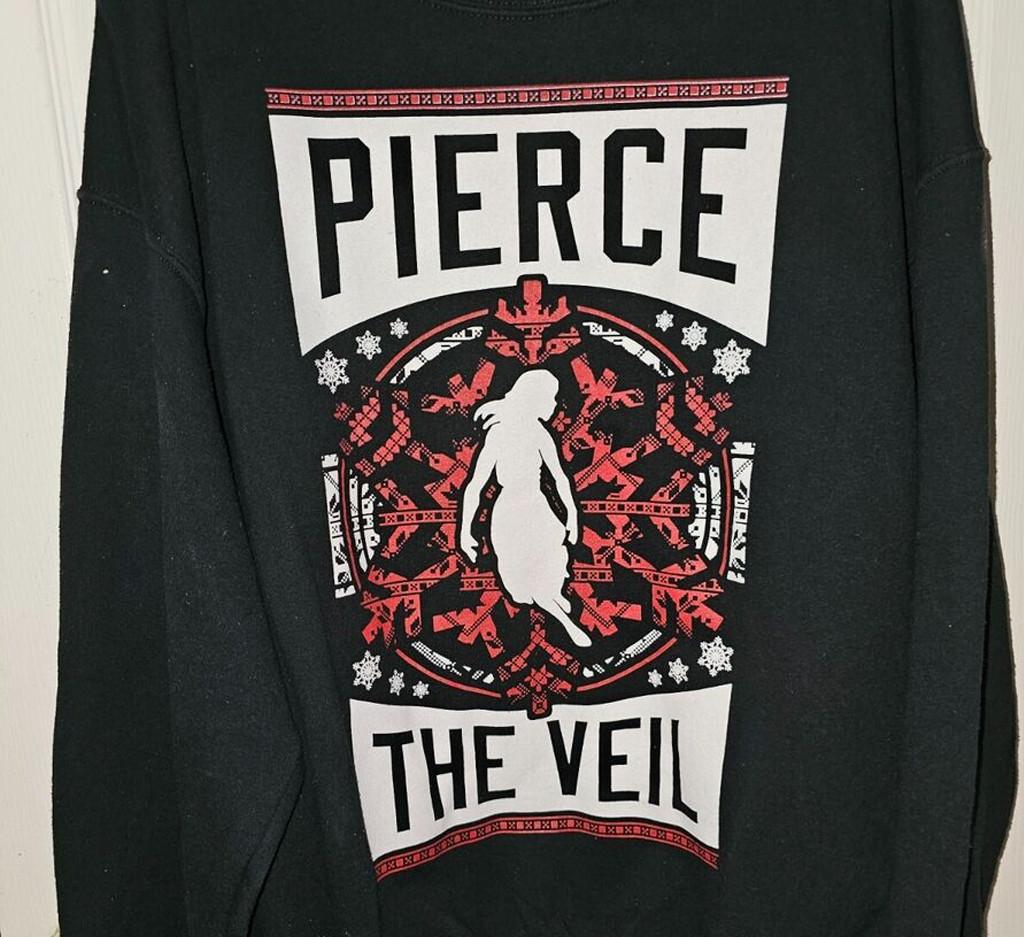 

Рождественский свитшот Pierce The Veil черный Все размеры РОЖДЕСТВЕНСКИЙ ПОДАРОК JJ4966 L