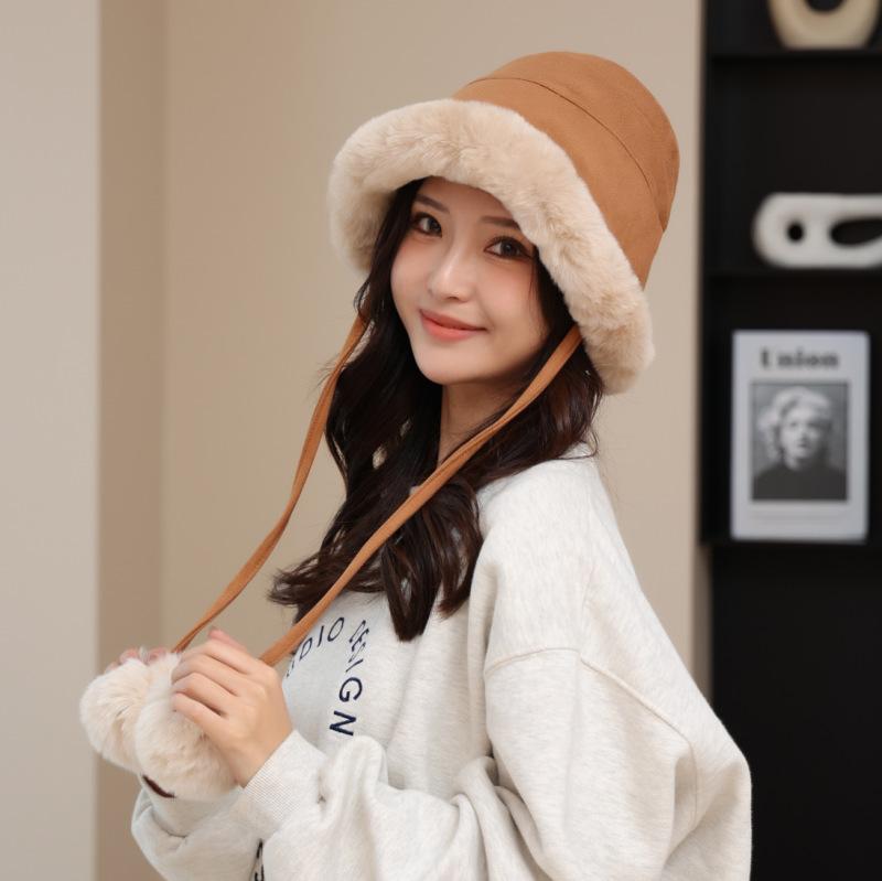 

Fashion suede windproof bag head Mongolian hat women s autumn and winter warm fleece cold hat removable hanging ball M（56-58cm） сірий колір