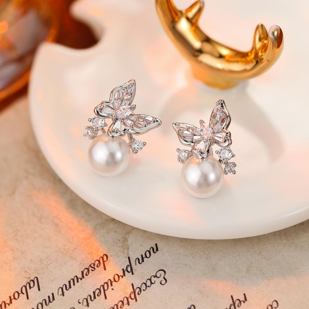 Premium Pearl Stud Earrings S925 Silver Needle Elegant Exquisite Earrings Retro Temperament Versatile Earrings