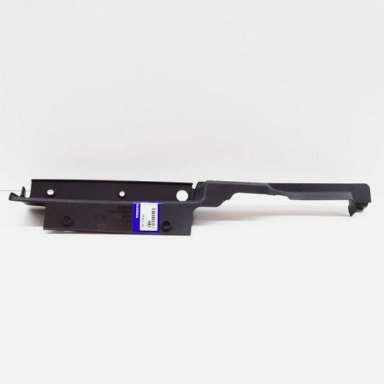 

Volvo XC40 Engine Hood Trim Panels - Left & Right Left Trim Panel