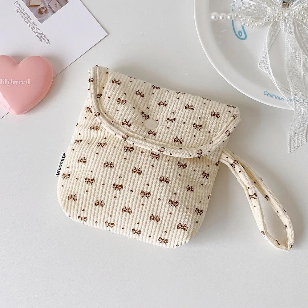 

Portable Travel Small Storage Bag Multi-Functional Women Cosmetic Case Bow Sanitary Napkin Pouch Detachable Makeup Organizer бежевий