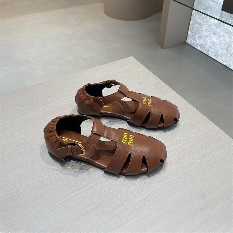 Baotou Roman sandals women's high new retro hollow versatile leather flat-bottomed casual pig cage shoes