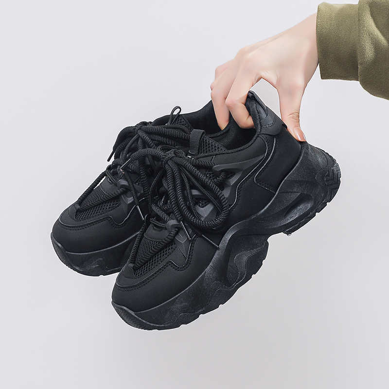 Fashion In The Forest Harajuku White Trainers Woman Mining Hikes Shoes Hiking Shoes 46 Sneakers Sport Footwears Sepatu Portable