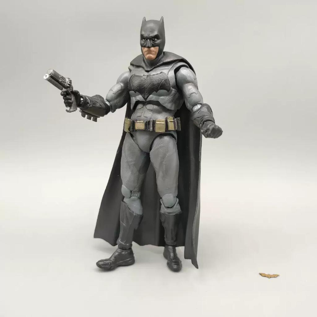 20 Spot-On Movie And Comic 16cm Bat Action Figures, Perfect As Desktop Ornaments And Festive Surprise Gifts For Fans
