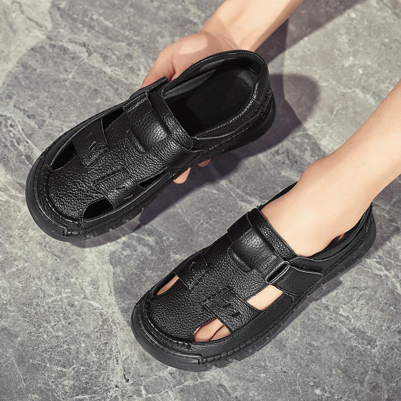 Men's shoes 2025 summer new men's hollow breathable deodorant feet leather Velcro outdoor casual bag head sandals