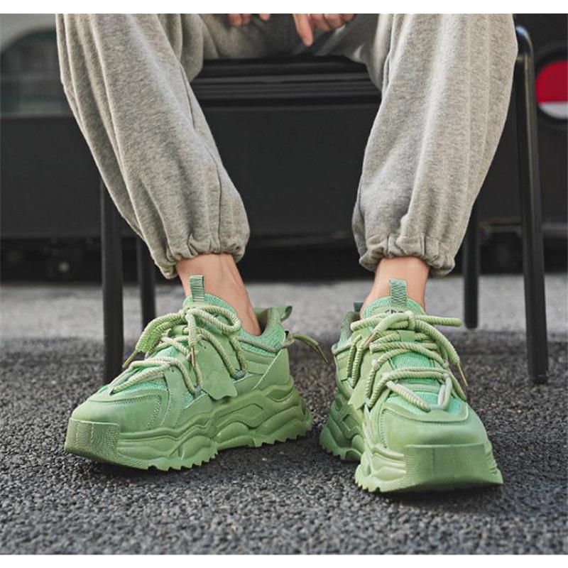 Men's shoes spring and summer breathable ultra-light soft sole non-slip shock absorption student running casual sports shoes
