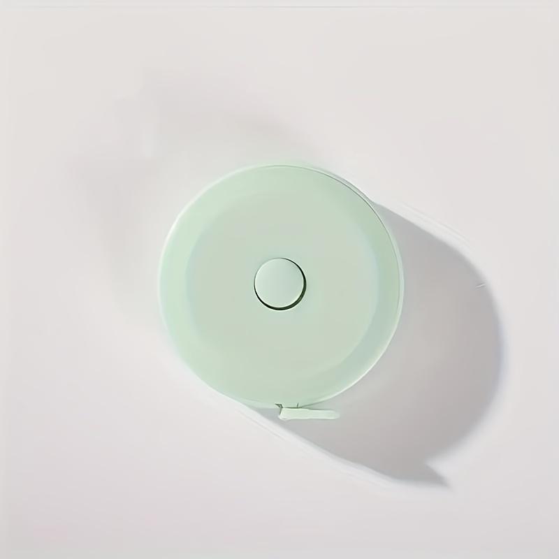 

1 шт. Мини выдвижная двухсторонняя рулетка, портативная для измерения тела и ткани, идеально подходит для шитья, резки, ткачества. 1.5M зелёный