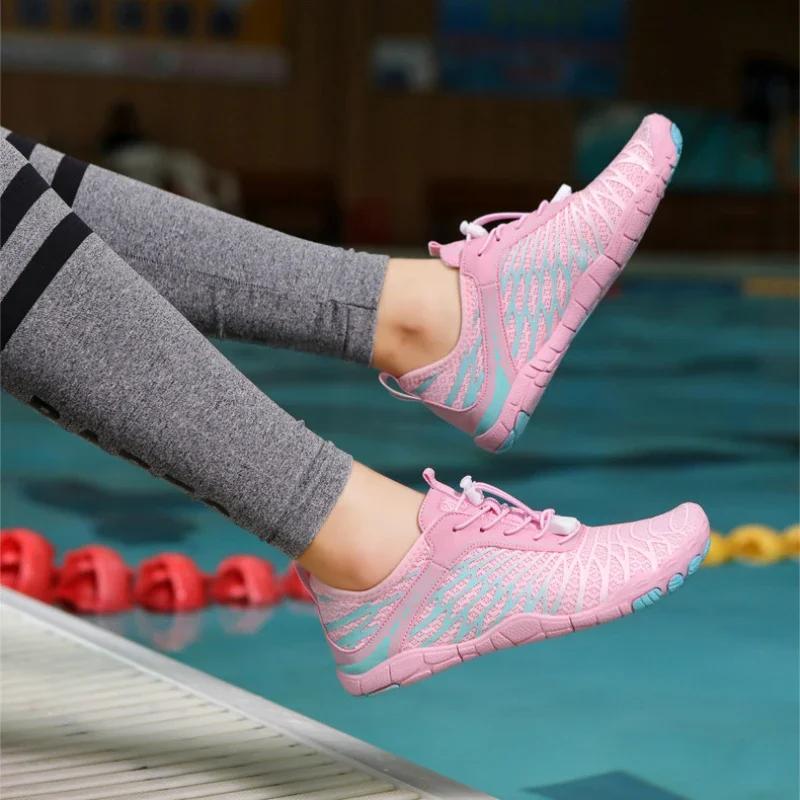Fashion Women Beach Shoes Diving Shoes Couples Beach Swimming Water Sport Socks Barefoot Sneaker Fitness Dance Surfing Snorkeling Shoes