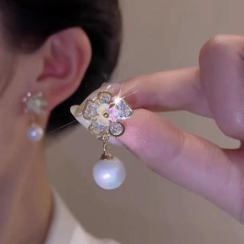 Imitation Pearl Earring For Women 2022 New Gold Colour Round Stud Earrings Christmas Gifts Irregular Design Unusual Earrings