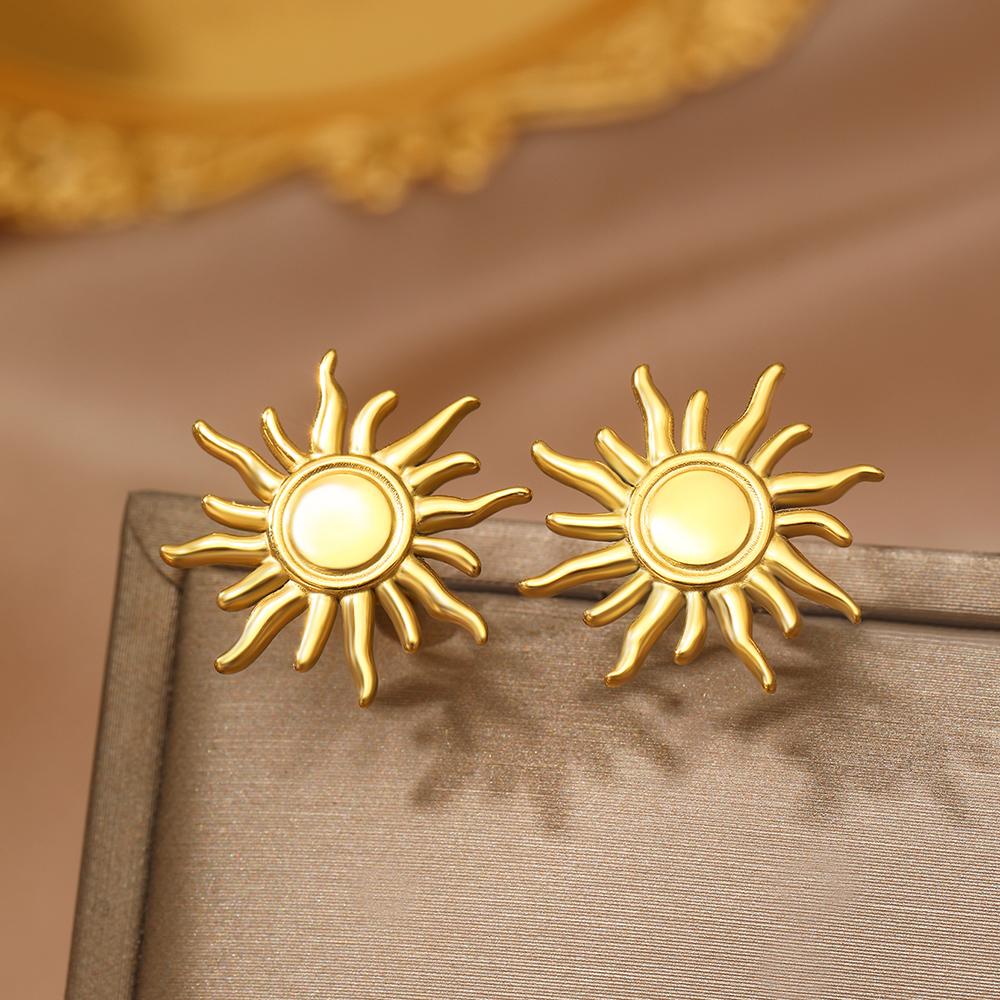Stainless Steel Earrings Retro Fashion Elegant Temperament Plants Sunflower Flower Earrings Ladies Zircon Daily Commuting Wear