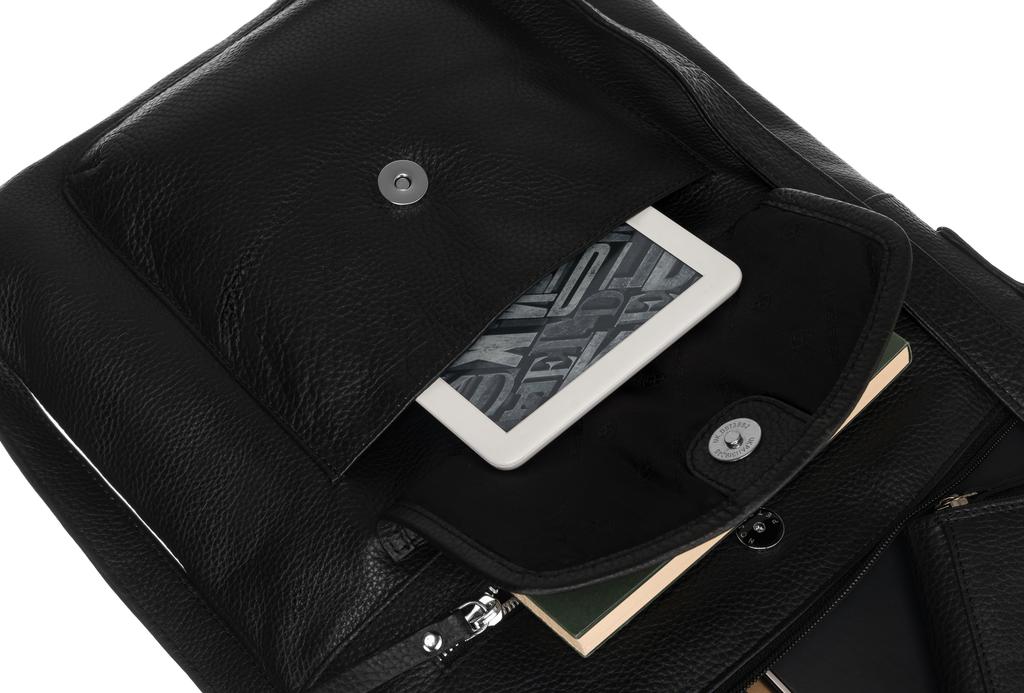 PTN D72-DS-5117 Black Leather Bag