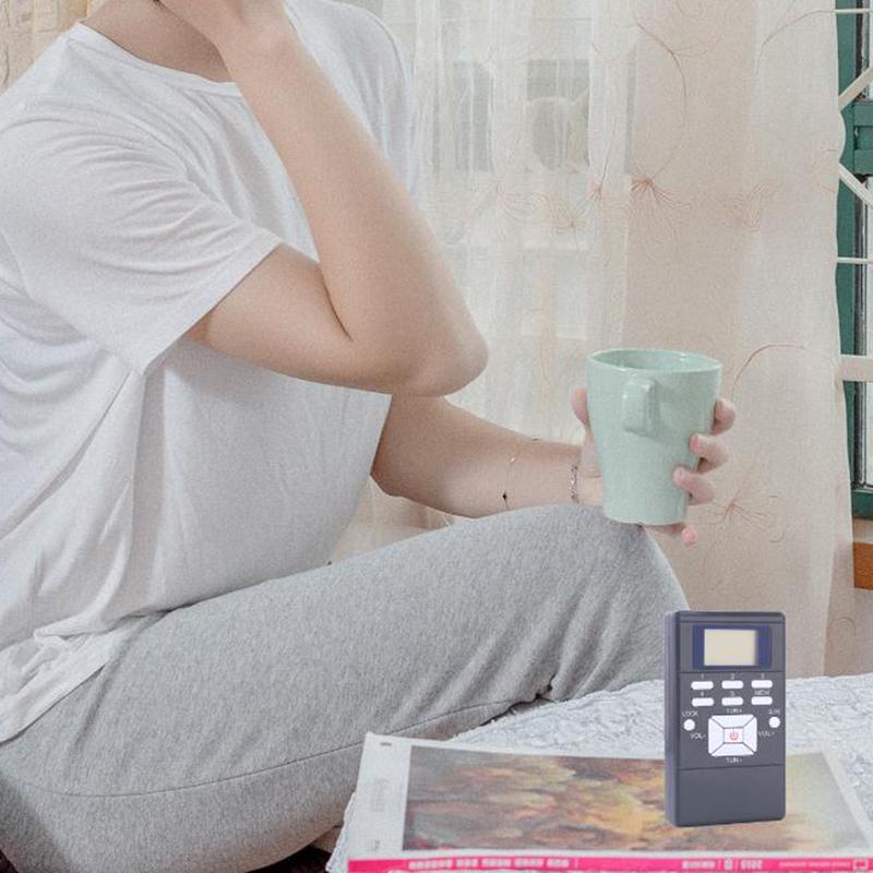 Portable Digital Fm Am Radio Mini Pocket Walkman Receiver Stereo W/ Earphones