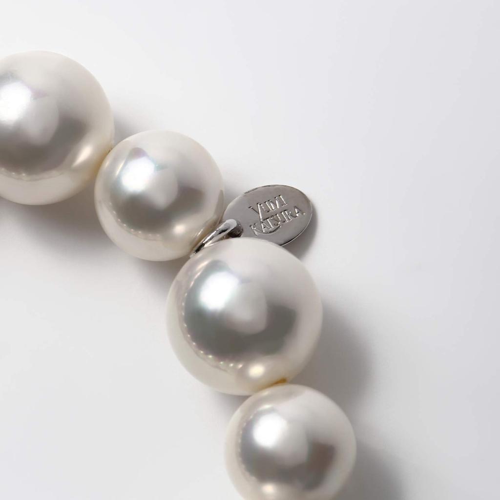 [Produced by Yumi Katsura] Pearl Bracelet, Large Sizes (10mm, 12mm, 14mm), Popular Women's Bracelet, Easy to Put On and Take Off, Suitable for Formal