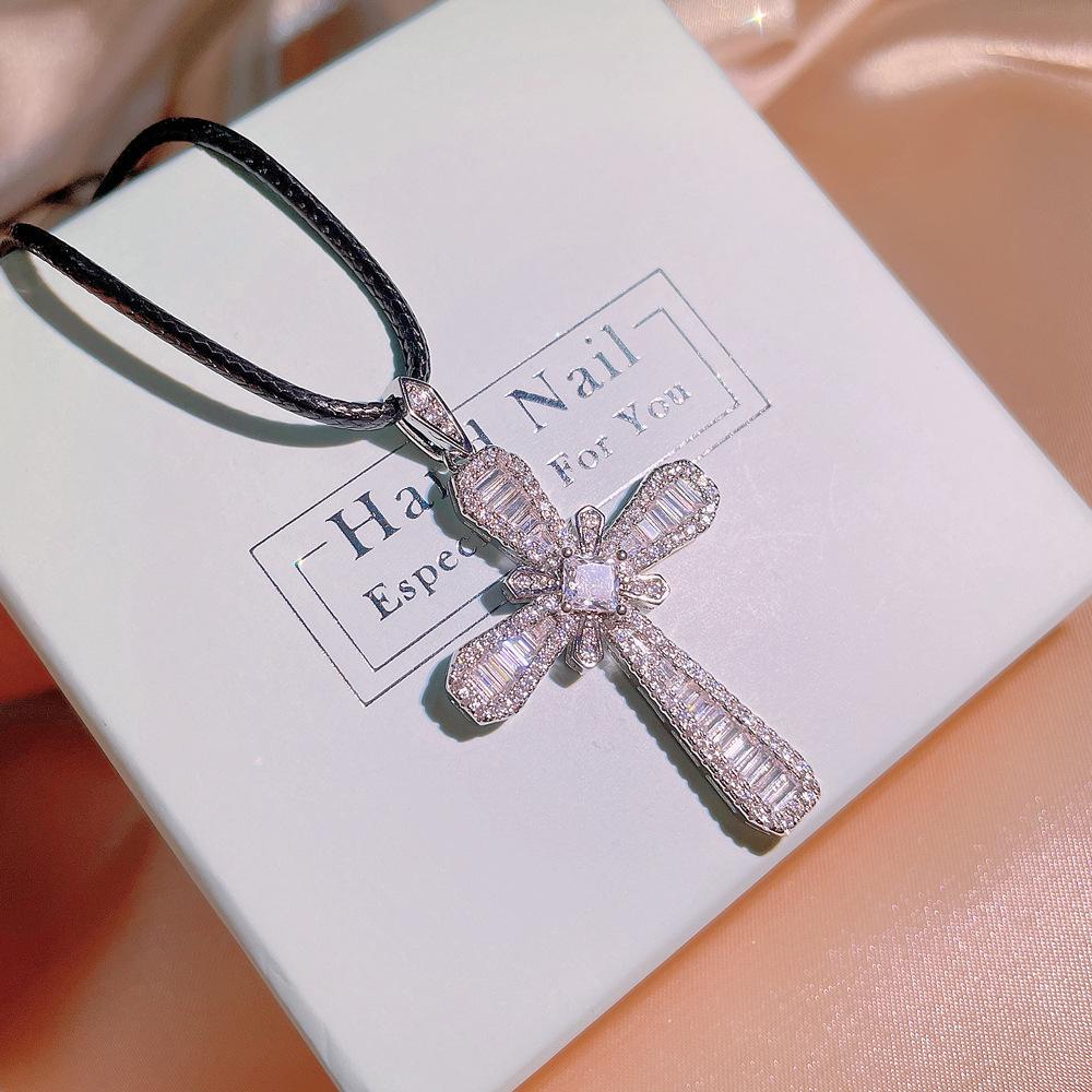 Exquisite White Zircon Cross Pendant Necklace Women's 925 Geometric Cute/Romantic Chain Birthday Party Engagement Jewelry