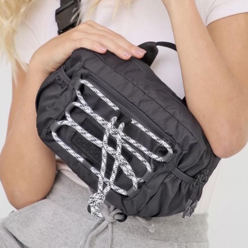 adidas Polyesterový sportovní ledvinka Regular Unisex Jednobarevná šedá Adidas GN2318