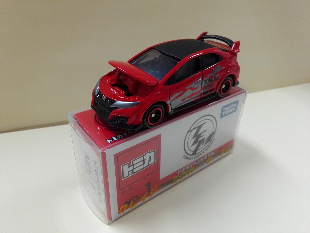 Tomica Event Model No. 1 Honda Civic Type R (Ships from Amazon Warehouse) (Includes CMC Clear Case)