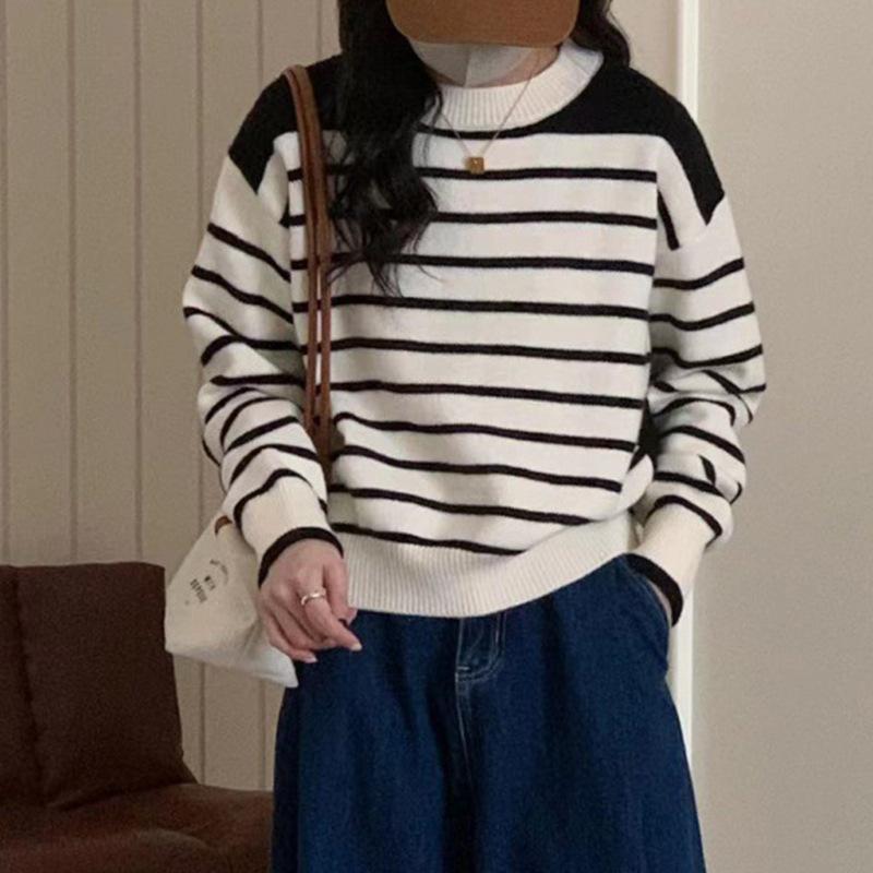 

Grey striped outerwear sweater women s design sense niche loose lazy college style age reduction back split knitted sweater one size fits all
