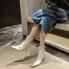 Europäischer und Amerikanischer Stil Damen Herbst Spitzschuh Gürtelschnalle Stiefel Damenmode Hochhackige Kurze Stiefel