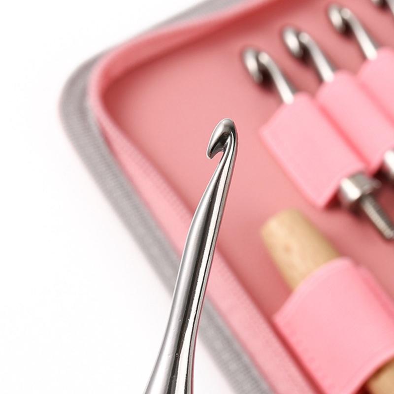 Stainless Steel Crochet Hook with 14 Interchangeable Tip Ergonomic Wooden Handle Crochet Hook Needle For Knitting Craft