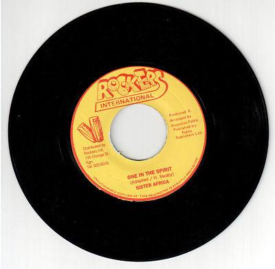 

7inch Record SISTER AFRICA One In The Spirit NONE Rockers Interna Jamaica Reggae Ska Dub Used