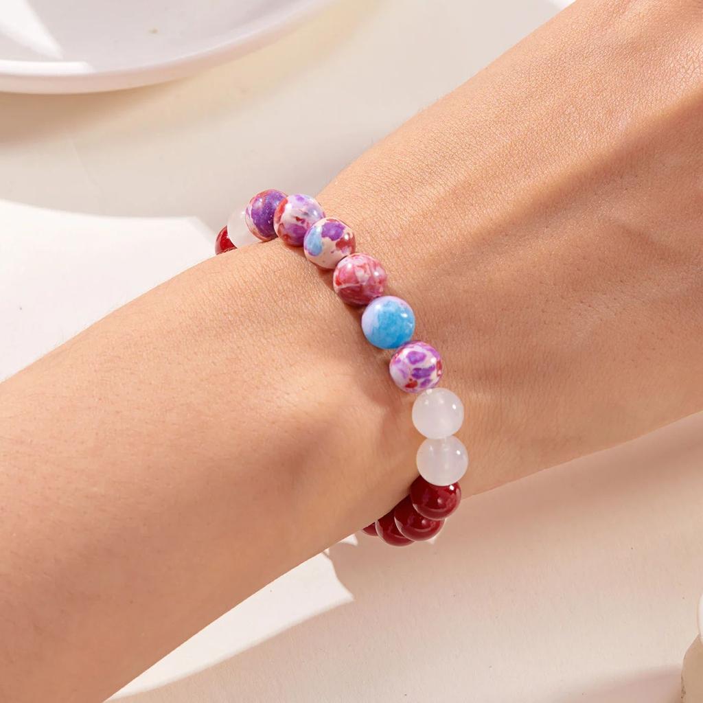 Minimalist Handmade Beaded Tassel Bracelet for Women Exquisite Red Crystal Maple Leaf Pendant Bracelet Friendship Jewelry Gifts