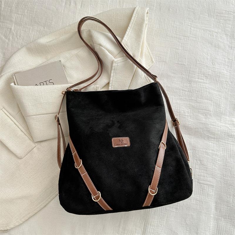 

Містка сумка для поїздок на роботу Нова нішева повсякденна сумка-тоут на початок весни Проста та модна сумка на плече Жіноча сумка