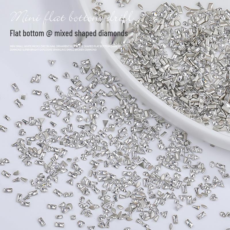 

Super Shiny Transparent White Mini Rhinestones for Nail Art