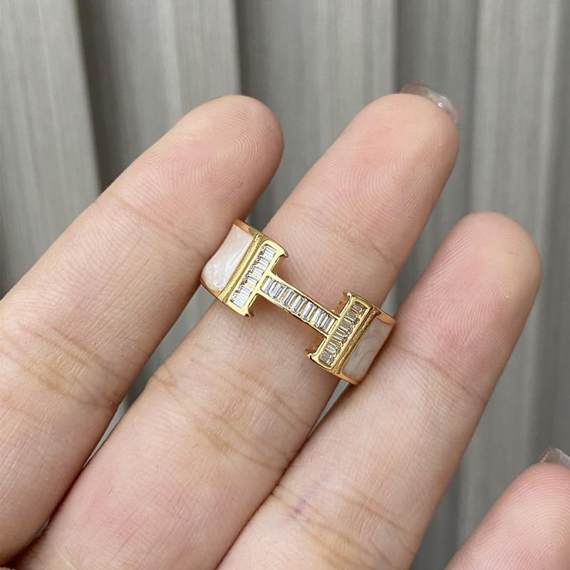 

Позолоченное 18 каратным золотом кольцо-открывашка с буквой H, полное бриллиантовое, модное кольцо на указательный палец