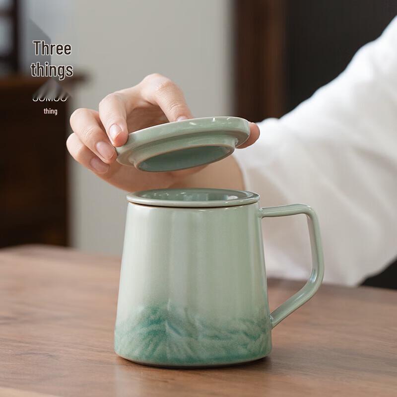 

Pine Green Glaze Mountain & Sea Ceramic Mug