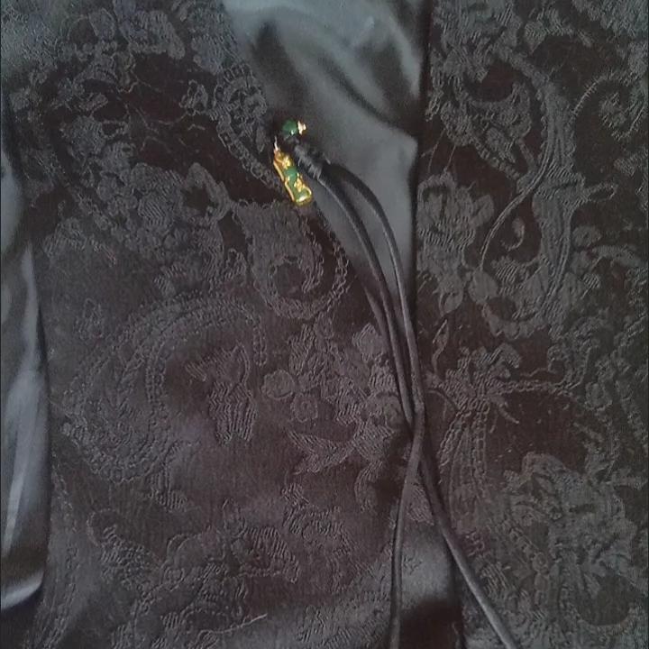 Weste im Vintage-Stil mit Schnalle und frühlingshaftem Blumendesign – für hochwertige Damen-Outfits