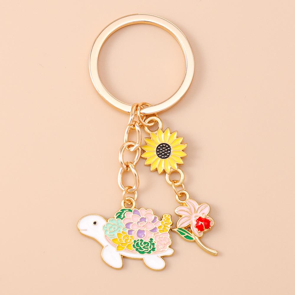 Pretty Flower Wreath Keychain Women Girls Cat Rabbit Butterfly Key Ring Pendants for Handbag Decor DIY Key Chain Jewelry Gifts