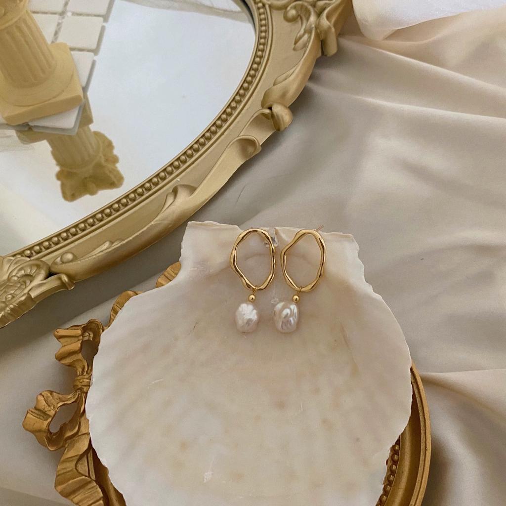Niche Design European and American Ins Simple and Beautiful Earrings, Earrings, Niche Design Temperament Earrings, Light Luxury Keshi Broken Silver Ta