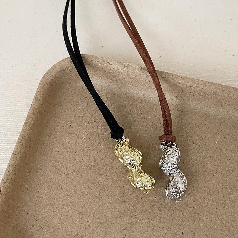 Guochao Ancient Law Good Thing Peanut Pendant Necklace Women'S Light Luxury Niche Unique Personality Fashion Versatile Neck Chain Sweater Chain