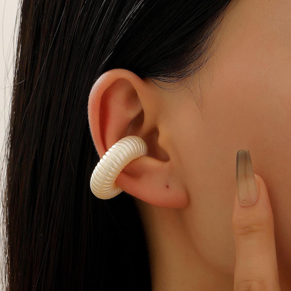 Minimalist Ribbed Striped Non-Piercing Sterling Silver Pearl White Ear Cuffs for Women