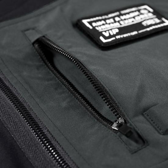 Camicia da uomo Decorazione con cerniera Fresca Tasche staccabili Stile giovane Tessuto morbido Scollo a O Ampia Hip Hop Stile Girocollo Top da uomo Abbigliamento maschile