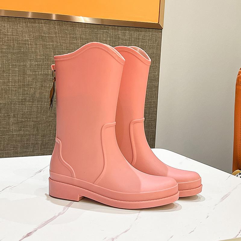 Medium Tube Women's Outdoor Water Shoes High Tube Rain Boots Fashion Rain Shoes Lightweight Rubber Shoes Kitchen Waterproof Overshoes