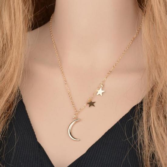 C068 Romantic Couple Metal Moon Star Combination Women's Collarbone Necklace