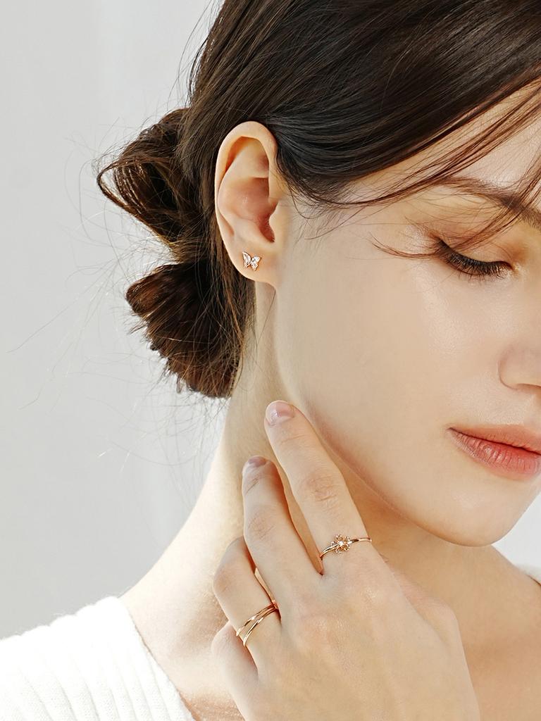 Minimalpiercing 14K Shine Cubic Butterfly Piercing Earrings