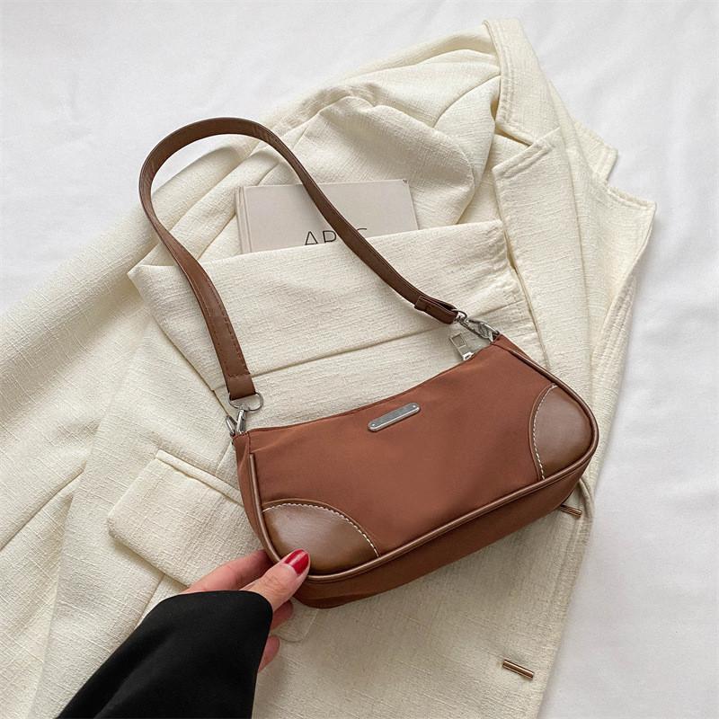 Stylish 2033 Winter Fashion Bag For Women Street Fashion Canvas Shoulder Bag