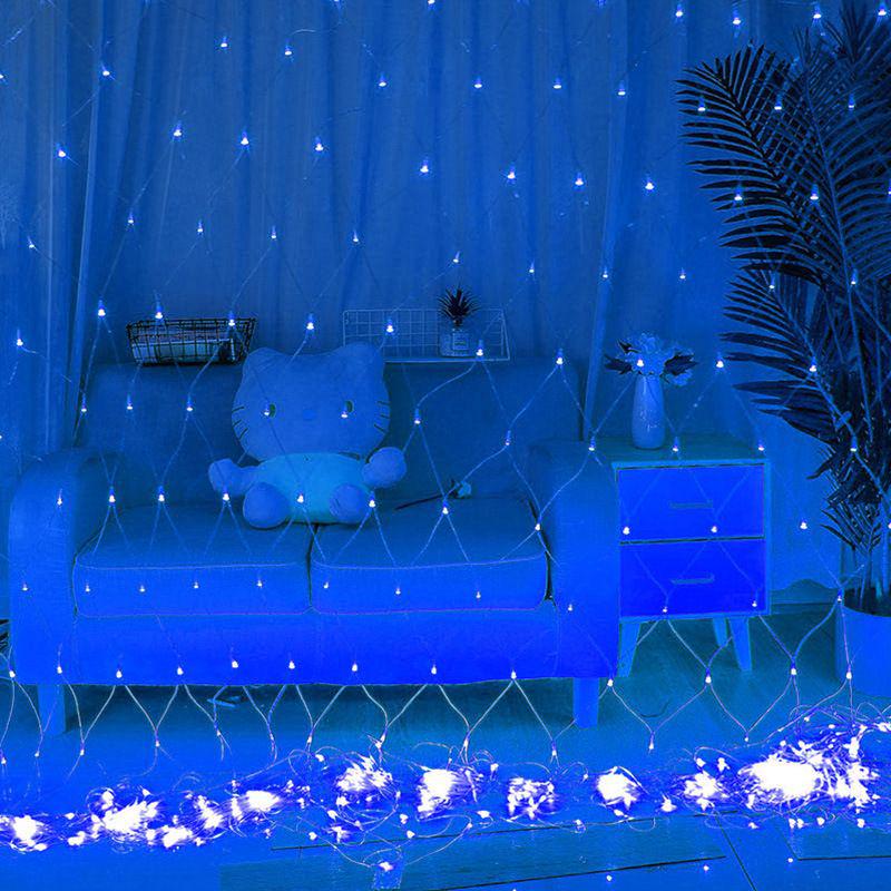 Preferred Outdoor Twinkling Star LED Solar Mesh Fairy Lights