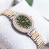 Women's stylish and luxurious diamond-encrusted quartz watch Oval dial for everyday wear, dates, anniversaries, Christmas gifts