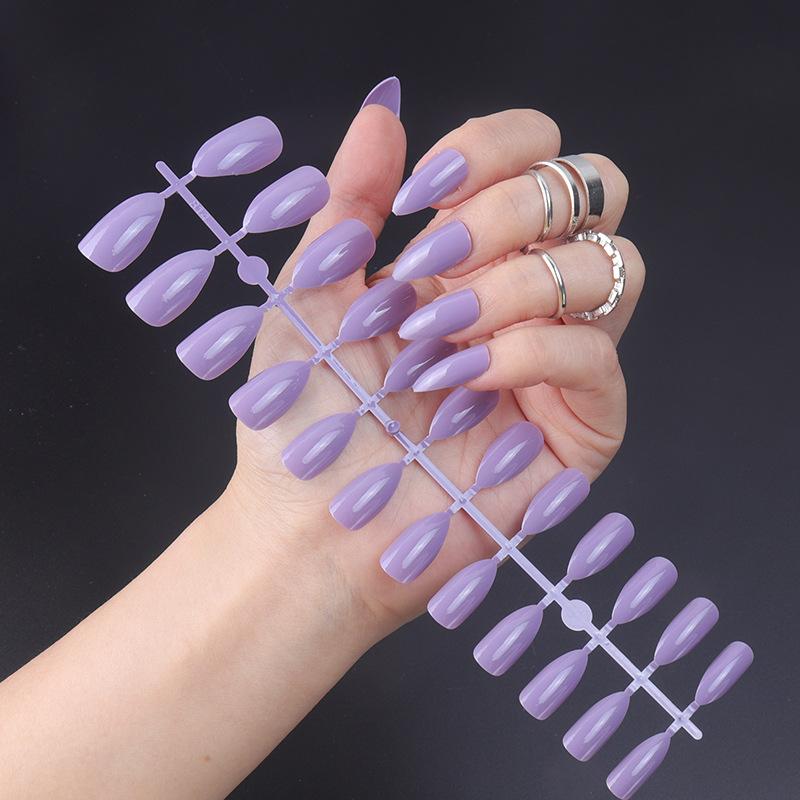24 teile/satz DIY Schnelle Nägel Glänzende Wasser Tropfen Nägel Einfarbig Falsche Nägel Mehrfarbige Streifen Fertig Tragen Nagel Kunst