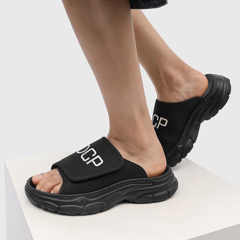 Sommer lässige faule Ein-Pedal Herren Strandschuhe rutschfest verschleißfest vielseitig coole Hausschuhe 471206 schwarz-J