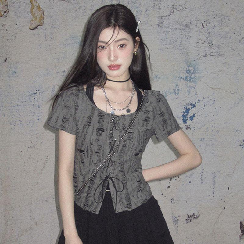 

Женская черная футболка с длинным рукавом халтер облегающего кроя в стиле постапокалипсис, имитирующая двойку. Medium