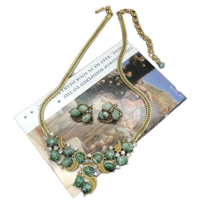 Vintage Design Copper Chain Made Old Gold Qinghai Green Turquoise Lapis Lazuli Necklace Stud Earrings Set Elegant Versatile Jewelry